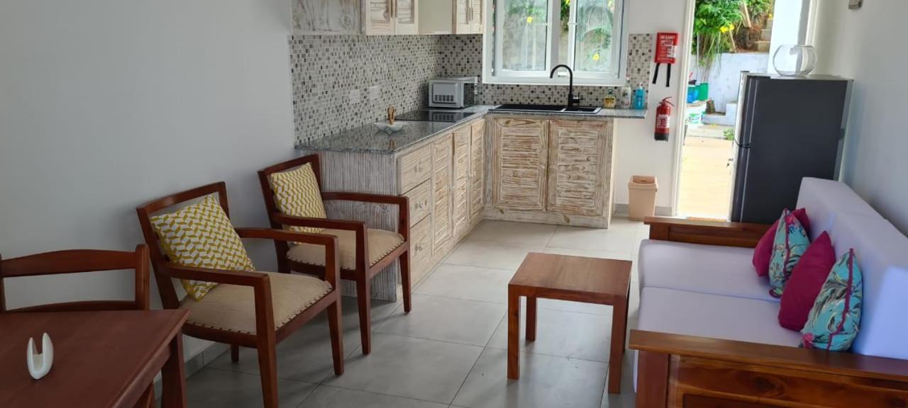 Harmony Self-Catering Apartments Beau Vallon  Exteriér fotografie